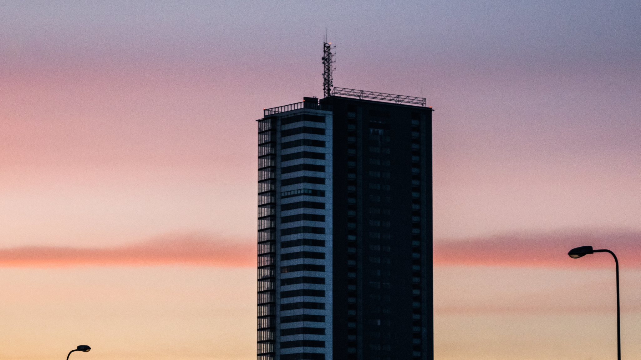 a great view of the sea above the mountain